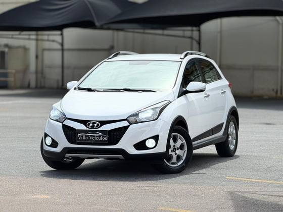 HYUNDAI HB20X 1.6 16V PREMIUM FLEX 4P AUTOMÁTICO